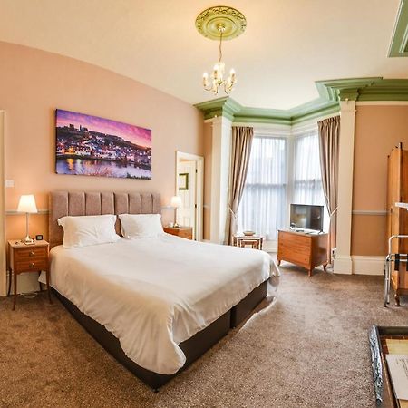 Pannett House Bed & Breakfast, Beautiful Victorian Residence 휫비 외부 사진