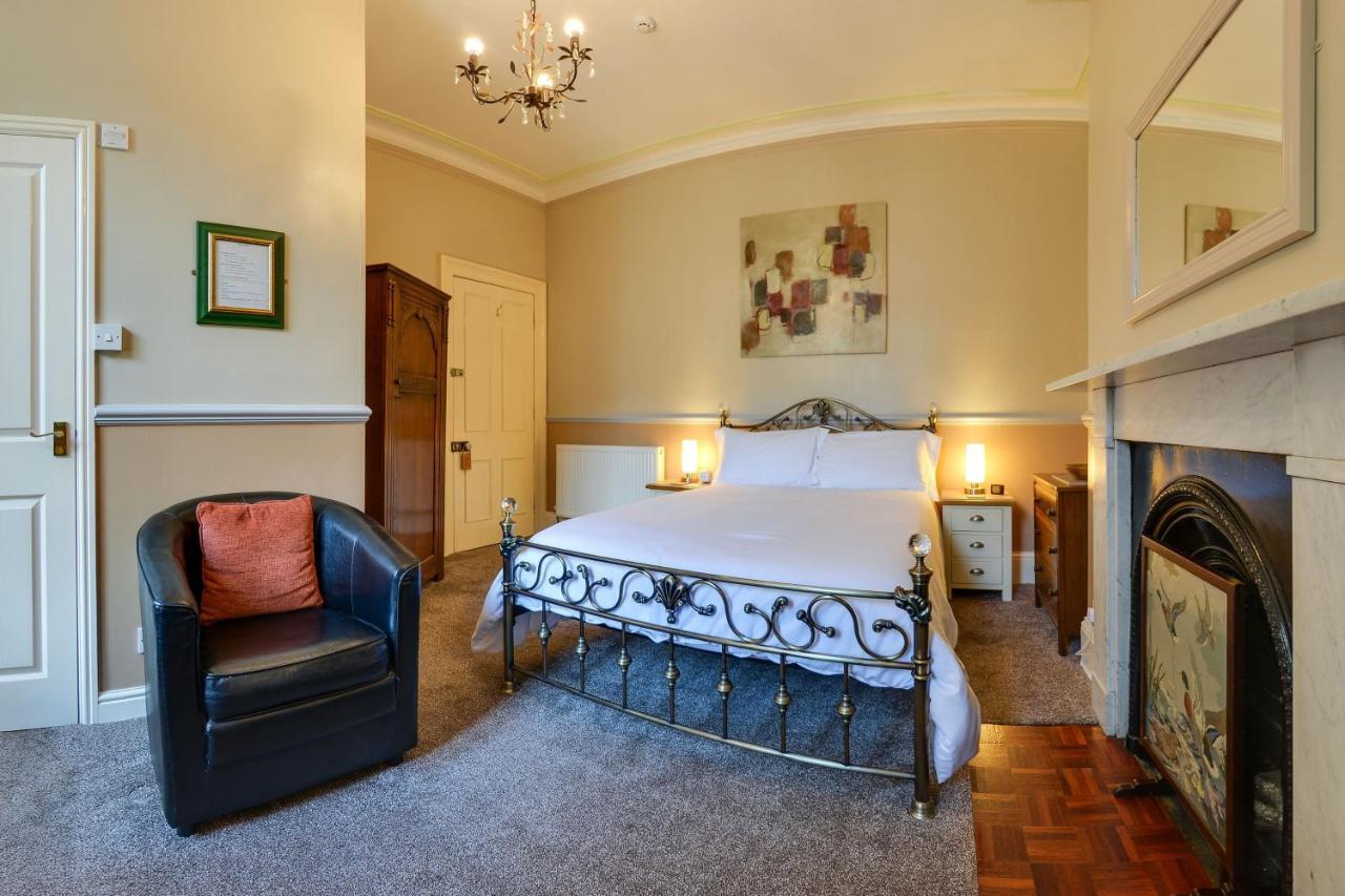 Pannett House Bed & Breakfast, Beautiful Victorian Residence 휫비 외부 사진