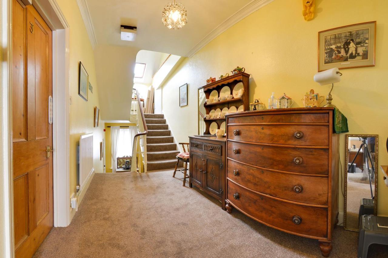 Pannett House Bed & Breakfast, Beautiful Victorian Residence 휫비 외부 사진
