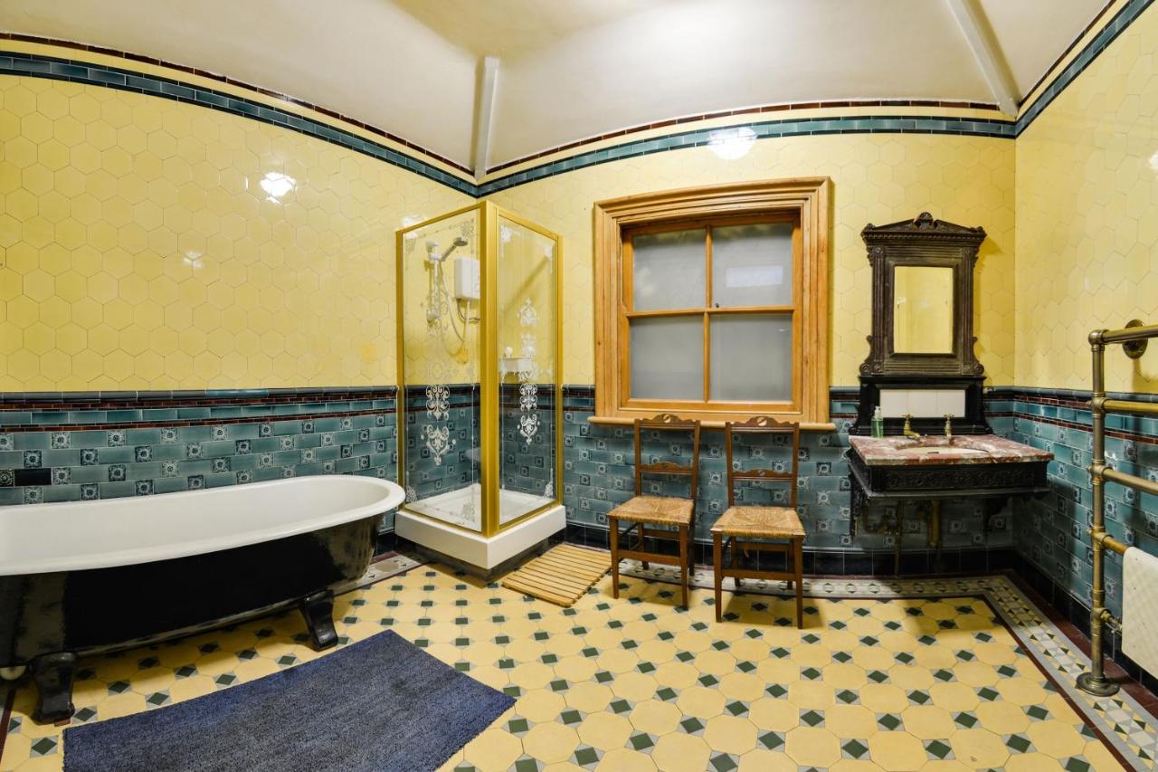 Pannett House Bed & Breakfast, Beautiful Victorian Residence 휫비 외부 사진