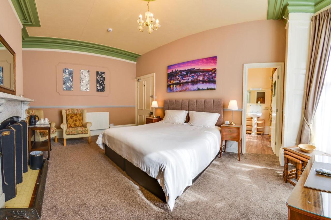 Pannett House Bed & Breakfast, Beautiful Victorian Residence 휫비 외부 사진