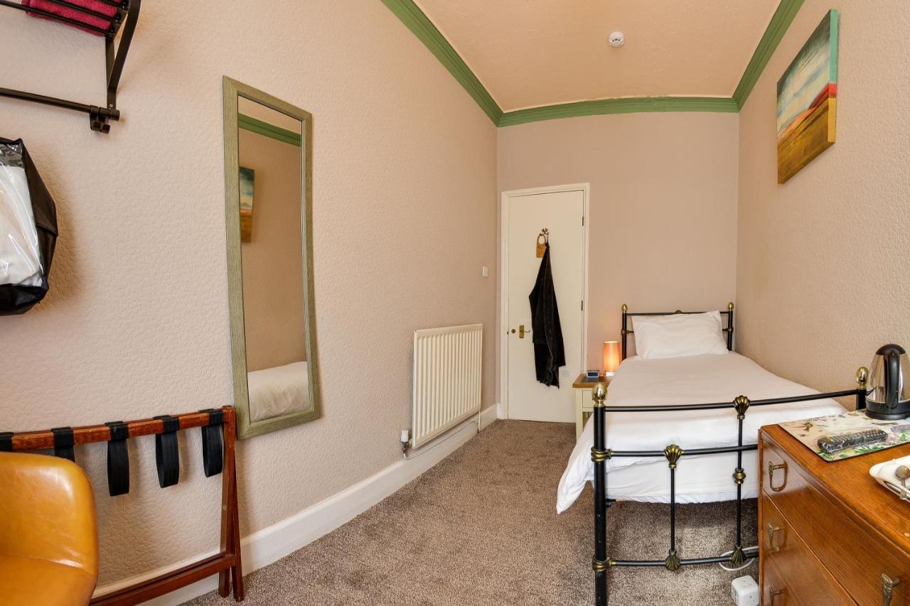 Pannett House Bed & Breakfast, Beautiful Victorian Residence 휫비 외부 사진
