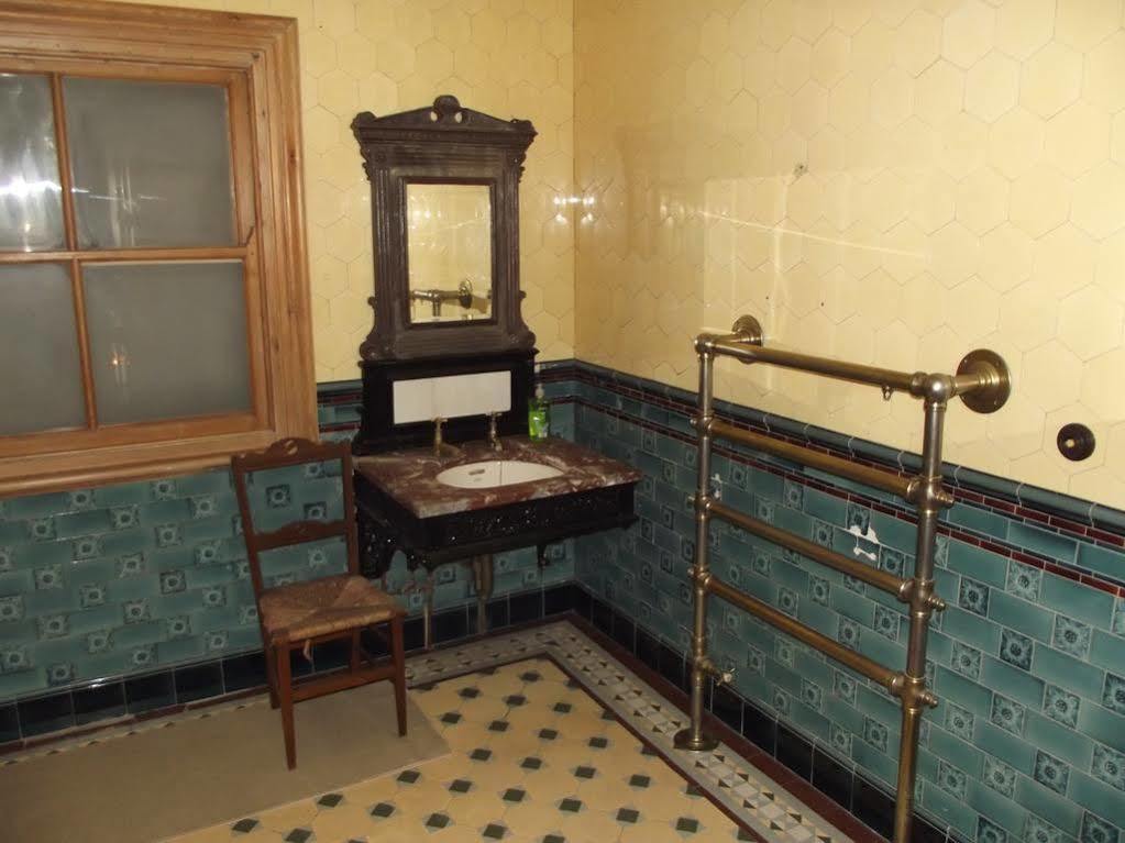 Pannett House Bed & Breakfast, Beautiful Victorian Residence 휫비 외부 사진