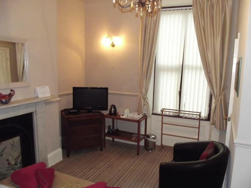 Pannett House Bed & Breakfast, Beautiful Victorian Residence 휫비 외부 사진